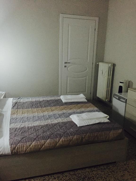 B&B Residenza Paradiso มิลาน ภายนอก รูปภาพ