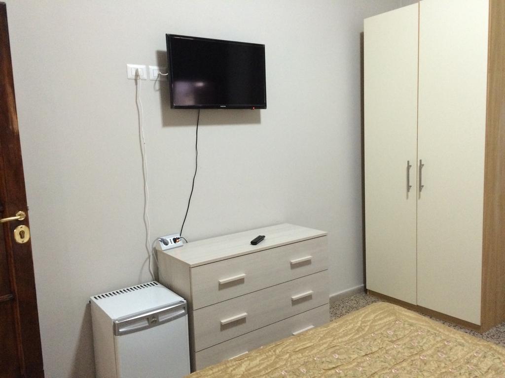 B&B Residenza Paradiso มิลาน ห้อง รูปภาพ